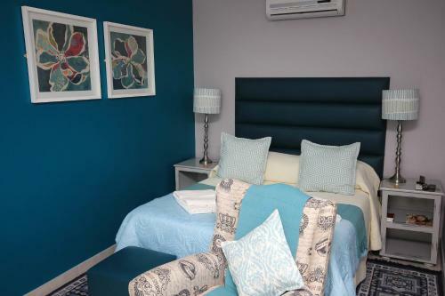 Hostal Avalon Guest Manor