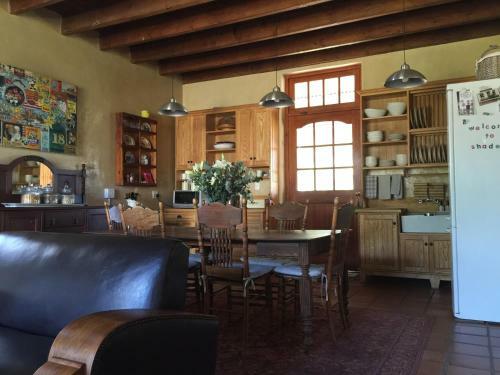 Hostal Shades Of Africa