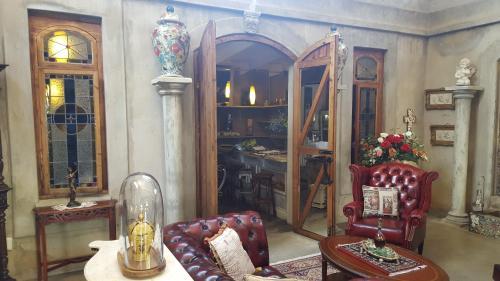 Hostal Art Lovers Guesthouse