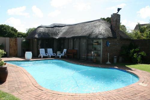 Bed & Breakfast Corner House Accommodation