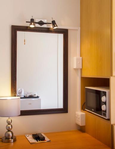 Hostal Albert Road Garden Guest House