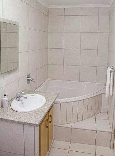 Hostal Albert Road Garden Guest House