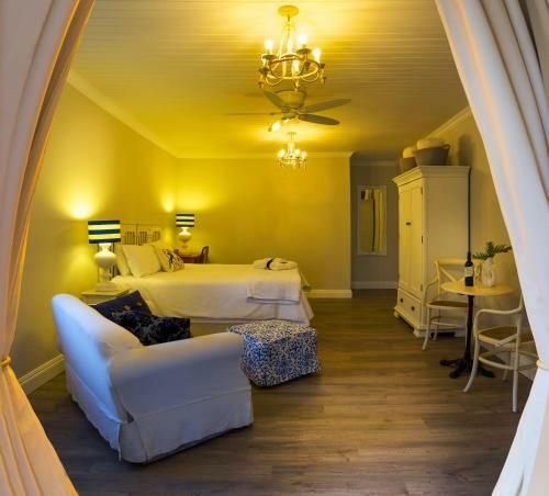Hostal Bright On 5th Guest House