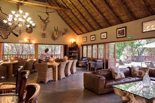 Izapa Bush And Game Lodge