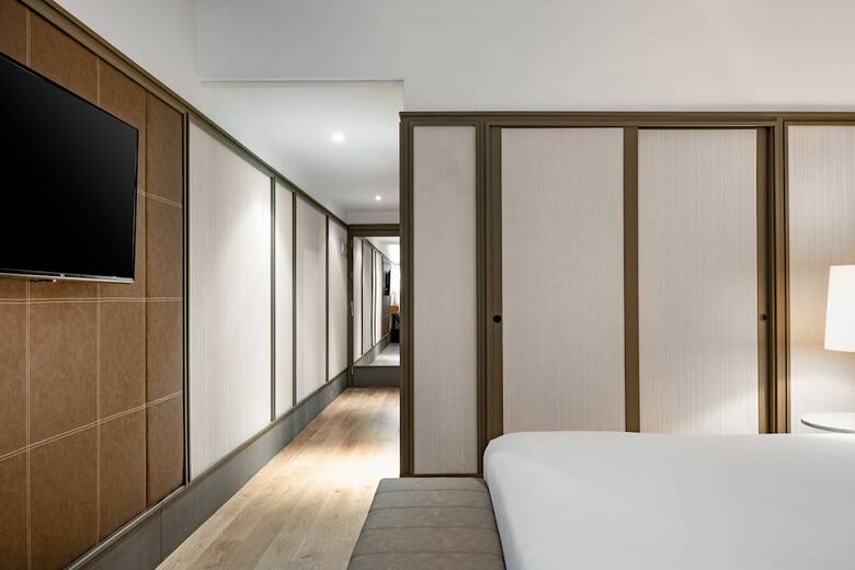 AC Hotel Avenida de Am�rica By Marriott