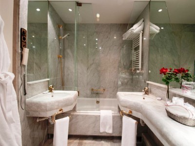 Hotel Foxa 25