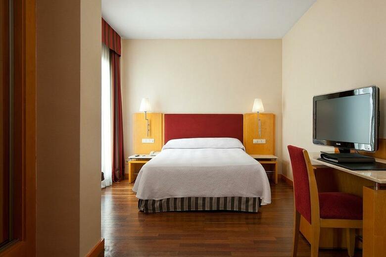 Leonardo Hotel Madrid City Center