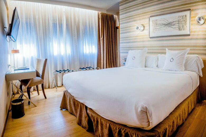 Hotel Opera