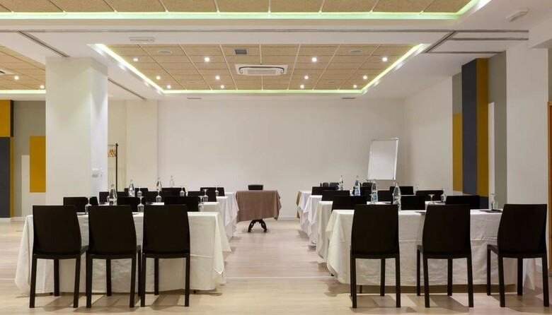 Hotel Senator Barajas