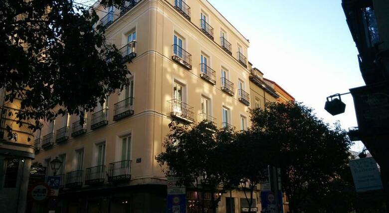 Hostal B&B Hotel Madrid Centro Fuencarral 52