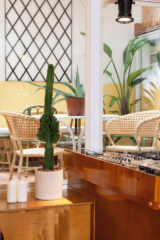 Hostal Laris