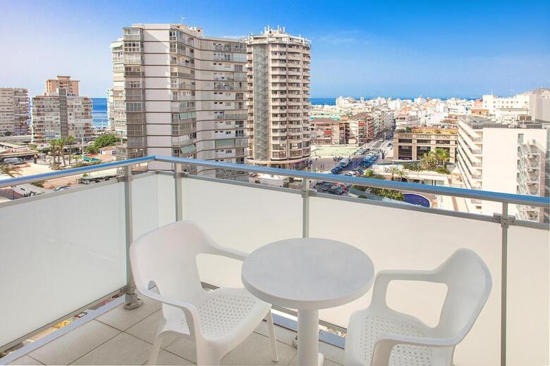 Hotel Rh Royal S�lo Adultos