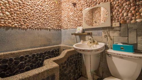 Posada Shankou Hotspring Hotel