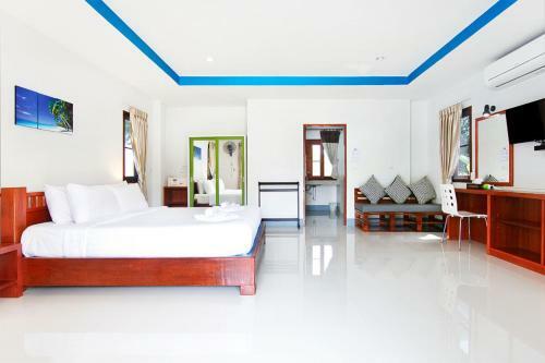 Breeze Bay Villa