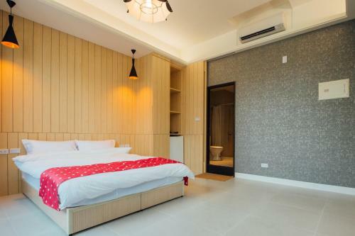 Yellowkite Hotel