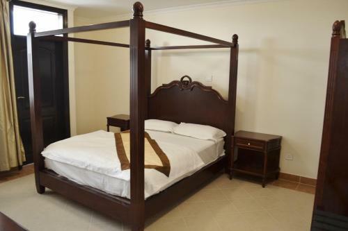 Hotel Island Paradise Inn
