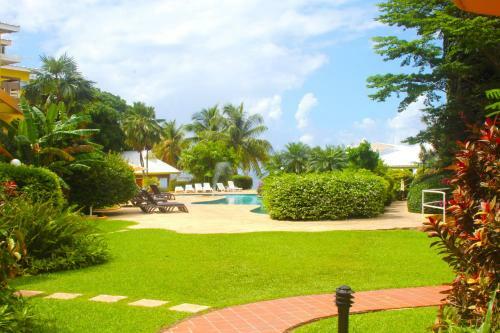 Tropikist Beach Hotel And Resort
