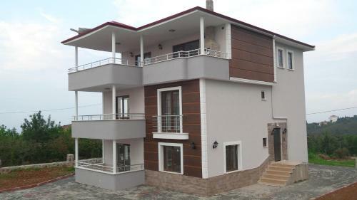 Villa Adam Garden