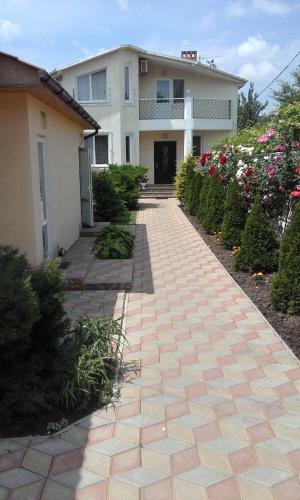 Cozy House On Vanceti Street