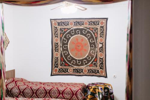 Hostal Trip.le Guest House