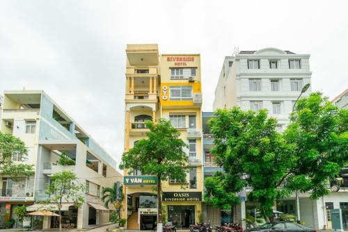 Oyo 327 Oasis Riverside Hotel Da Nang