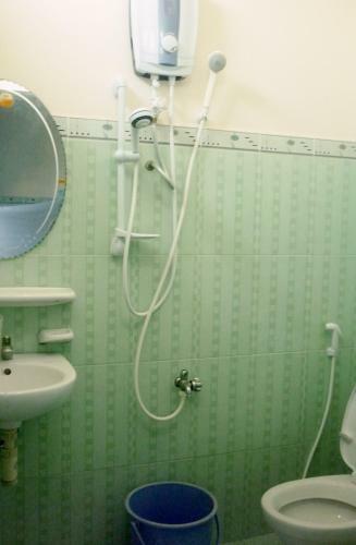Hostal Huong Hoa Guesthouse