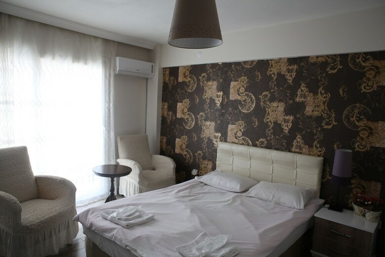 Rooster Hostel