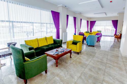 Rosso Hotel