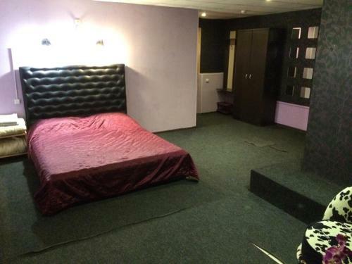Hostal Guest House Revolyutsii 28