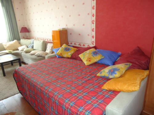 Apartment Aviakonstruktorov 2
