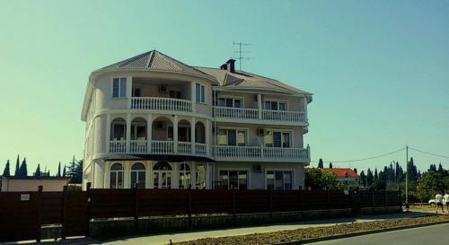 Hostal Guest House Na Figurnoy 51