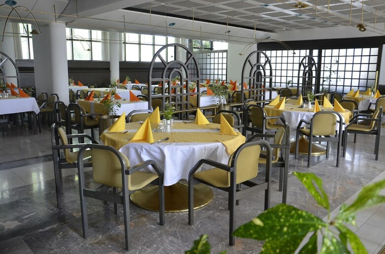 Alp Hotel