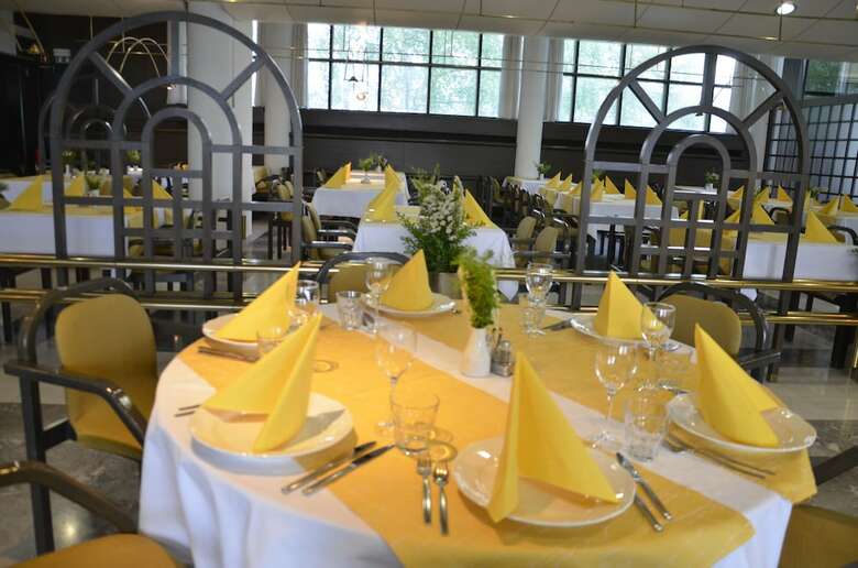 Alp Hotel