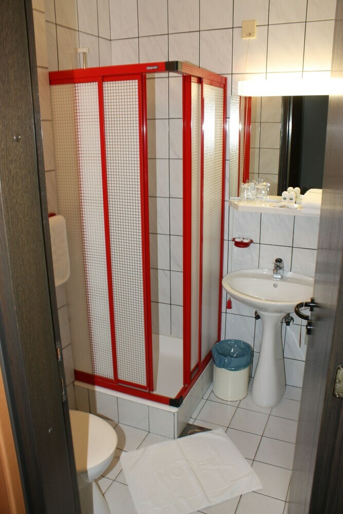 Alp Hotel