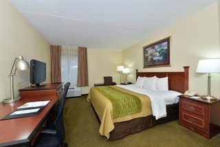 Hotel Comfort Inn And Suites
