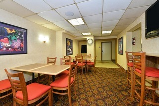 Hotel Comfort Inn And Suites