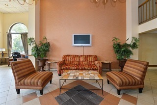 Hotel Comfort Inn And Suites