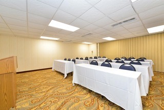 Hotel Comfort Inn And Suites