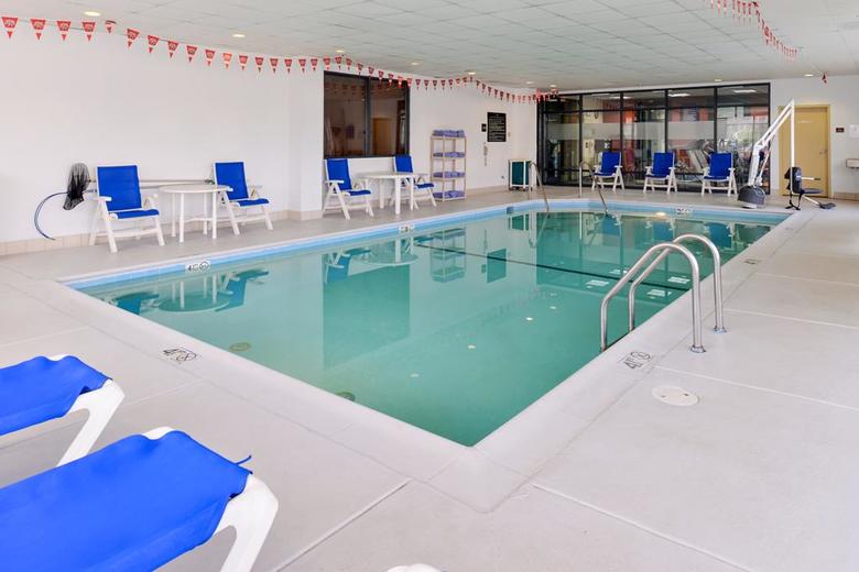 Hotel Hampton Inn College Park