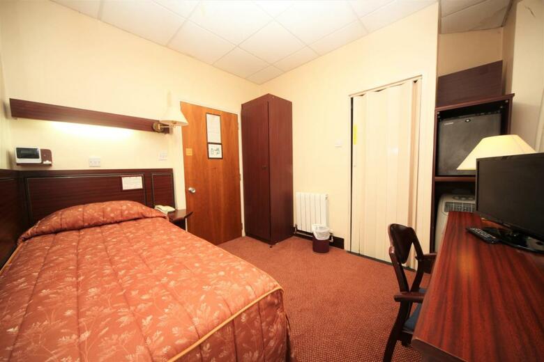 Hotel Bristol