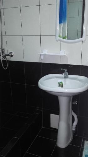 Hostal Diana Guest House