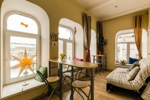Hostel Whose Suitcase