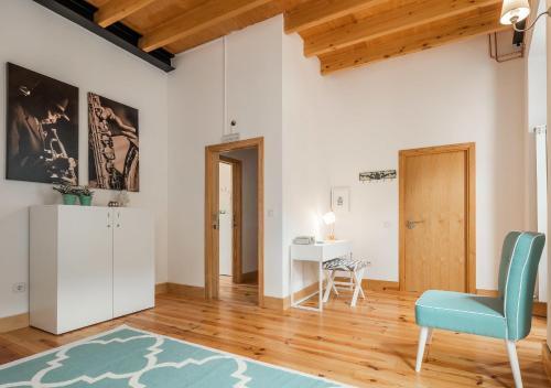 Five Senses Hostel