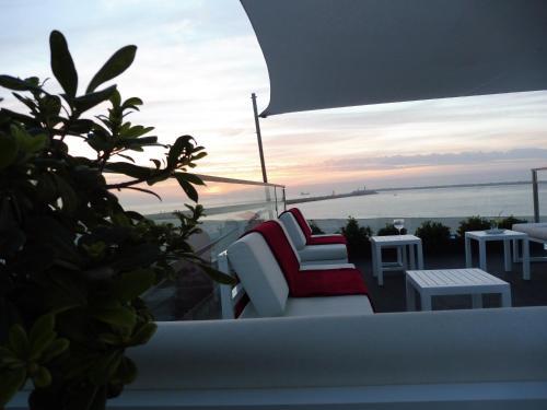 Hostal House Barra Beach