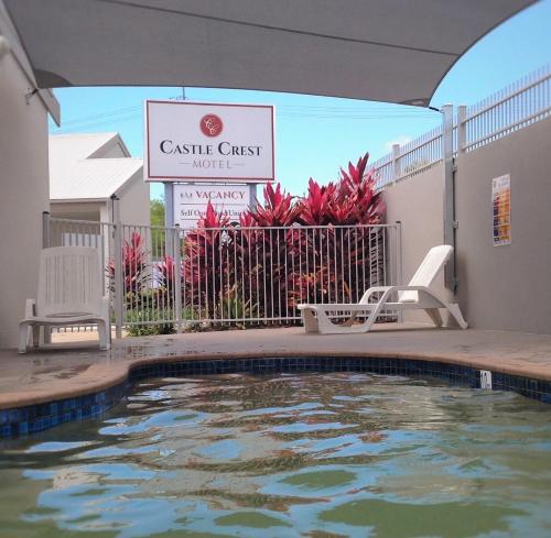 Castle Crest Motel
