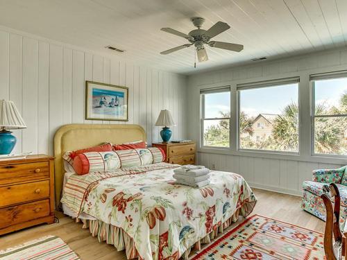 #2000 Arthur/oxner Holiday Home