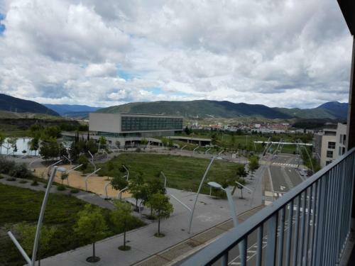 Apartamentos Valle De Tena - Las Margas Golf