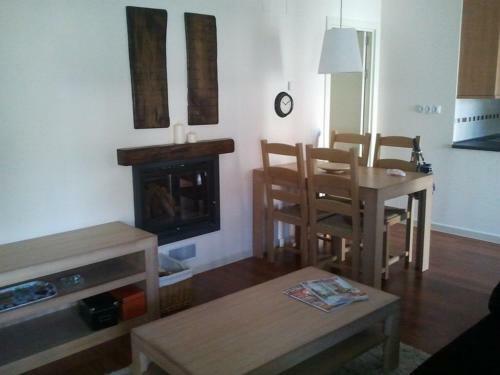 Apartamentos Valle De Tena - Las Margas Golf