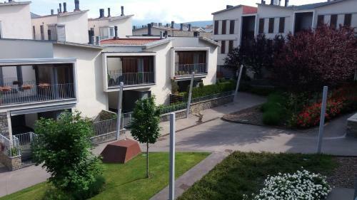 Apartamentos Valle De Tena - Las Margas Golf