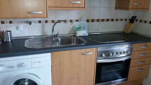 Apartamentos Valle De Tena - Las Margas Golf